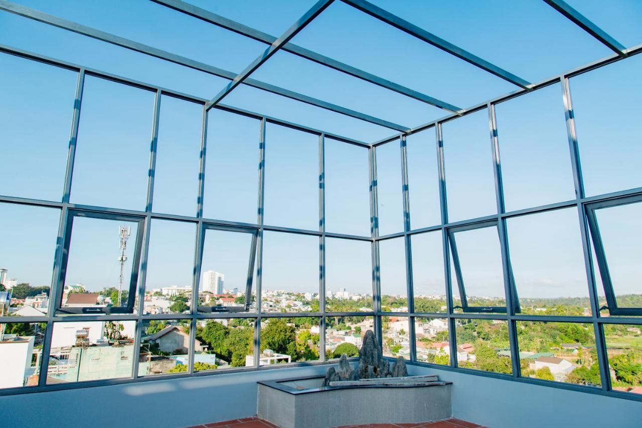 Nam Anh Hotel Buôn Ma Thuột Zewnętrze zdjęcie